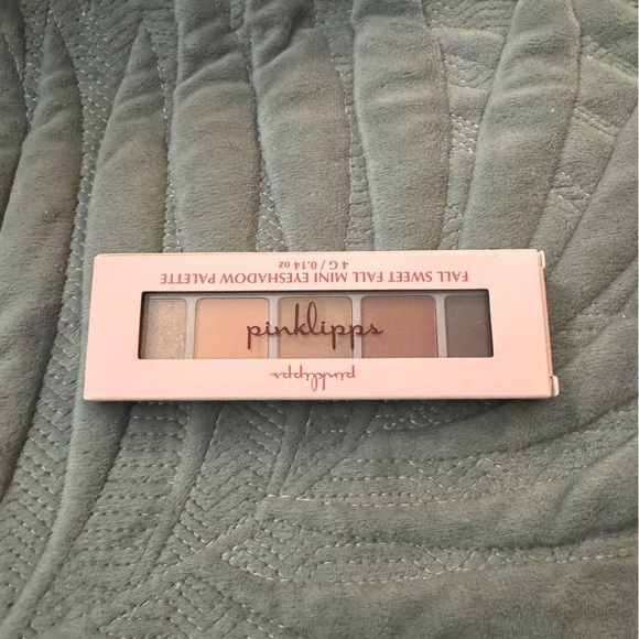 PINKLIPPS COSMETICS FALL MINI EYESHADOW PALETTE NWT/IN BOX - Picture 3 of 3
